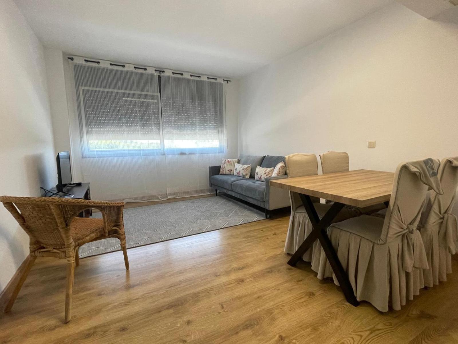 L'Apartament De Carol Deltebre Zewnętrze zdjęcie